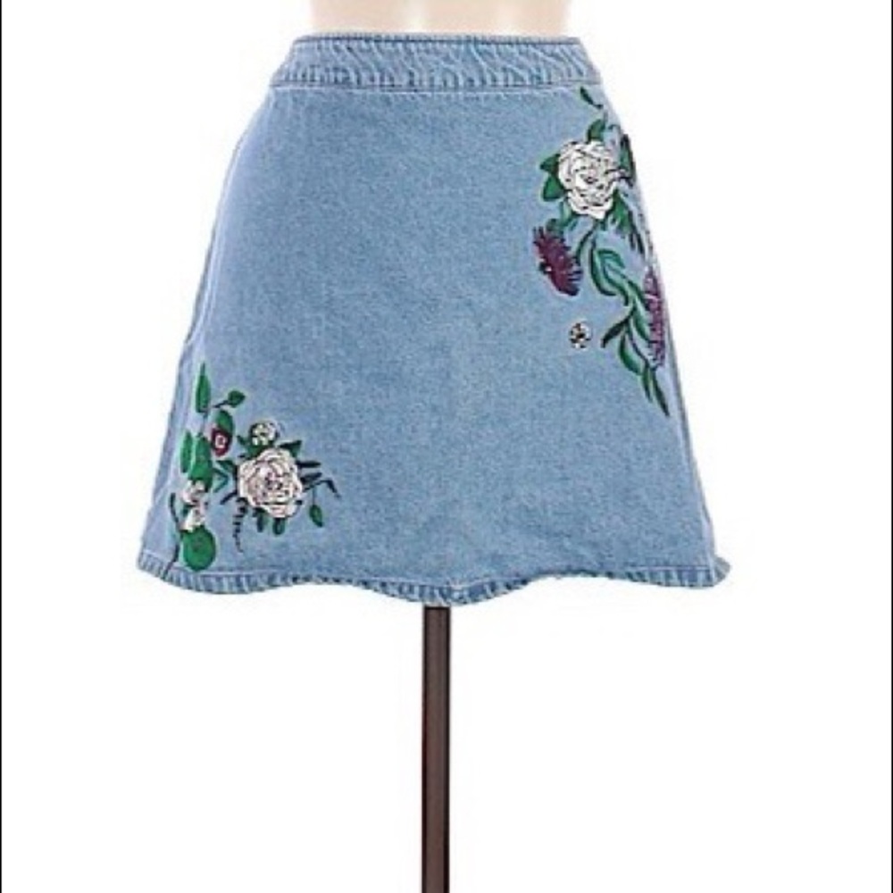 H&M Denim Skirt with Floral Patches